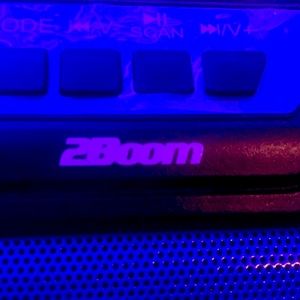 It's a 2boom speaker and doesn't have chargers